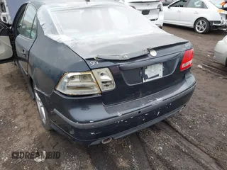2006 Saab 9-3 Aero z VIN YS3FH41U361009623, wystawiony jako IAAI lot #41701056 z przebiegiem 80 806 mil mil oraz . Historia ofert i sprzedaży dostępna na DreamBid. Obrazek 6.