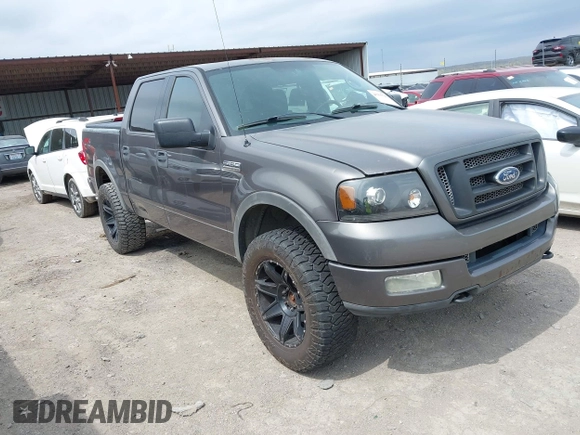 2004 Ford F-150 XLT with VIN 1FTPW14544KC27775, listed as a IAAI auction lot 41935541 with 2,690,365 mi miles. Bid and sale history available at carsss.com. Image 1.