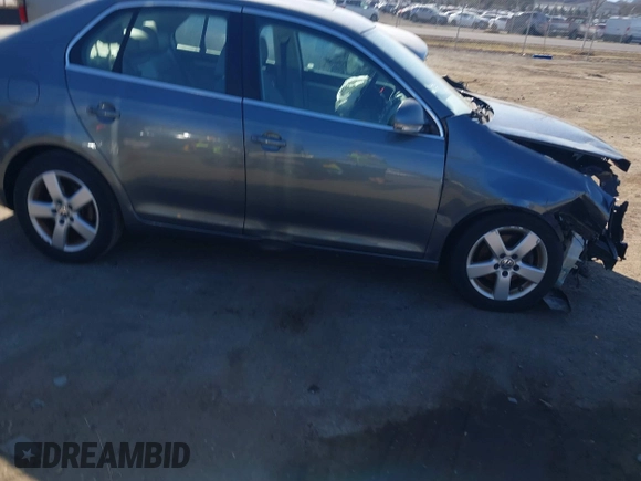 2009 Volkswagen Jetta SE с VIN 3VWRZ71K19M060916, выставлен на аукционе IAAI как лот 41769784 с пробегом 113 334 миль миль и . История ставок и продаж доступна на DreamBid. Изображение 13.