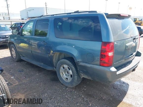 2009 Chevrolet Suburban LS with VIN 1GNFC16079R291885, listed as a IAAI auction lot 42352913 with 191,994 mi miles and . Bid and sale history available at DreamBid. Image 3.