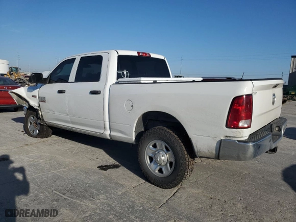 2018 Ram 2500 Tradesman with VIN 3C6UR5CJ3JG415794, listed as a Copart auction lot 48498815 with 144,671 mi miles and Salvage Title. Bid and sale history available at carsss.com. Image 2.