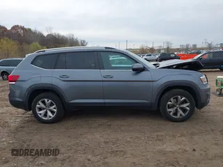 2019 Volkswagen Atlas S with VIN 1V2GR2CA5KC594928, listed as a IAAI auction lot 40852528 with 112,265 mi miles and . Bid and sale history available at DreamBid. Image 13.