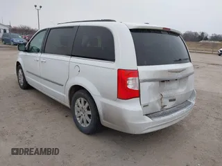 2014 Chrysler Town & Country Touring with VIN 2C4RC1BG8ER255121, listed as a IAAI auction lot 41518676 with 46,087 mi miles. Bid and sale history available at carsss.com. Image 3.
