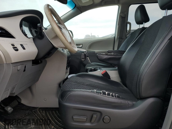 2012 Toyota Sienna SE with VIN 5TDXK3DC5CS255050, listed as a Copart auction lot 53136475 with 182,694 mi miles and Salvage title. Bid and sale history available at DreamBid. Image 7.
