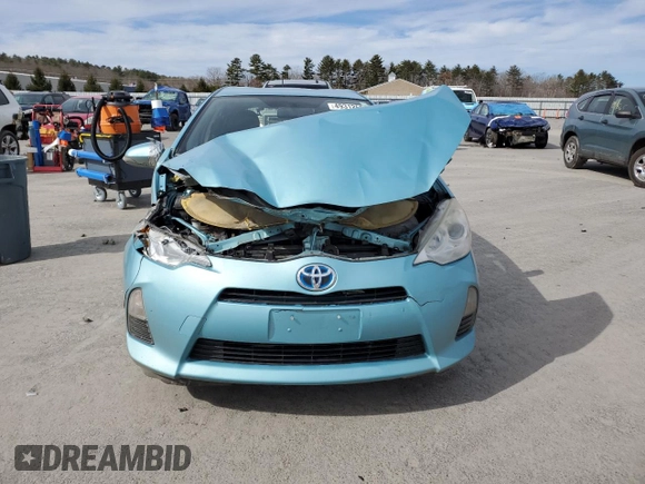 2013 Toyota Prius One with VIN JTDKDTB39D1049512, listed as a Copart auction lot 49312605 with Not Provided miles and Salvage Title. Bid and sale history available at DreamBid. Image 5.
