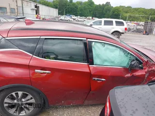 2018 Nissan Murano SL z VIN 5N1AZ2MG9JN168782, wystawiony jako IAAI lot #42378231 z przebiegiem 133 668 mil mil oraz . Historia ofert i sprzedaży dostępna na DreamBid. Obrazek 12.
