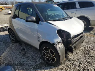 2019 Smart fortwo Pure z VIN WMEFJ9BA4KK386190, wystawiony jako Copart lot #85565094 z przebiegiem 15 531 mil mil oraz Szkody całkowita. Historia ofert i sprzedaży dostępna na DreamBid. Obrazek 4.