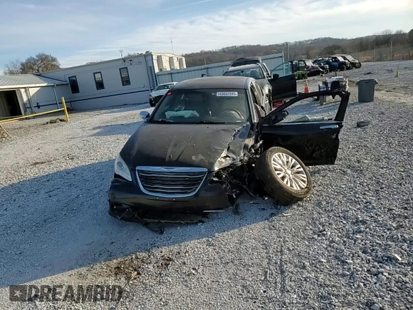 2012 Chrysler 200 Limited with VIN 1C3CCBCBXCN189488, listed as a Copart auction lot 43032595 with Not Provided miles and Clean Title. Bid and sale history available at DreamBid. Image 10.