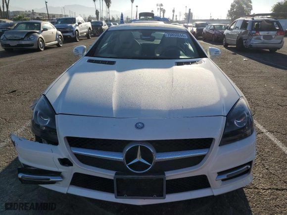 2014 Mercedes-Benz SLK-Class SLK 350 with VIN WDDPK5HA1EF078199, listed as a Copart auction lot 70853244 with 80,976 mi miles and Salvage Title. Bid and sale history available at carsss.com. Image 5.