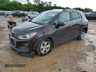2020 Chevrolet Trax LT z VIN KL7CJLSB7LB342514, wystawiony jako Copart lot #55787035 z przebiegiem 130 995 mil mil oraz Tytuł czysty. Historia ofert i sprzedaży dostępna na DreamBid. Obrazek 1.