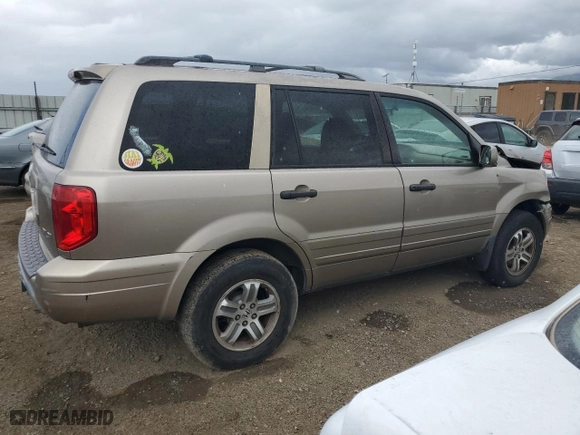 2004 Honda Pilot EX with VIN 2HKYF18604H616337, listed as a Copart auction lot 48923445 with 222,022 mi miles and Salvage Title. Bid and sale history available at carsss.com. Image 3.