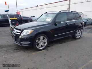 2015 Mercedes-Benz GLK-Class GLK 250 BlueTEC with VIN WDCGG0EB2FG406117, listed as a IAAI auction lot 40982497 with 167,623 mi miles. Bid and sale history available at carsss.com. Image 17.