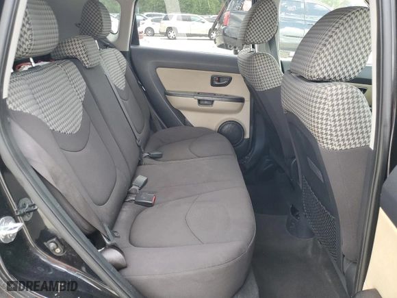 2011 Kia Soul ! with VIN KNDJT2A22B7202372, listed as a Copart auction lot 52615035 with 155,463 mi miles and Salvage Title. Bid and sale history available at carsss.com. Image 11.