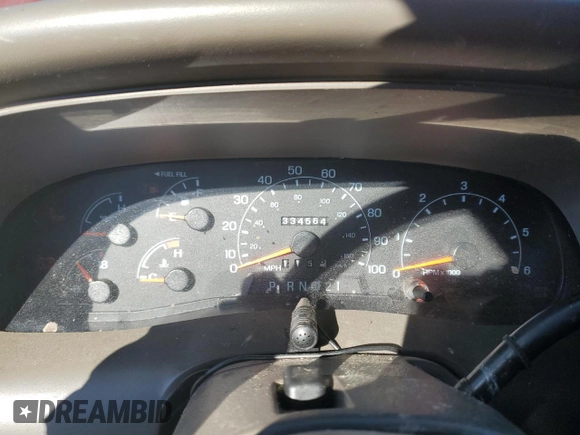 2001 Ford Excursion XLT with VIN 1FMNU41S91EB00633, listed as a Copart auction lot 82747134 with 334,564 mi miles and Salvage Title. Bid and sale history available at DreamBid. Image 9.