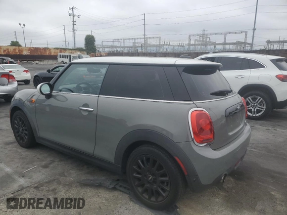 2018 MINI Hardtop Cooper with VIN WMWXP5C50J2G62603, listed as a Copart auction lot 60757455 with 113,039 mi miles and Clean title. Bid and sale history available at DreamBid. Image 2.