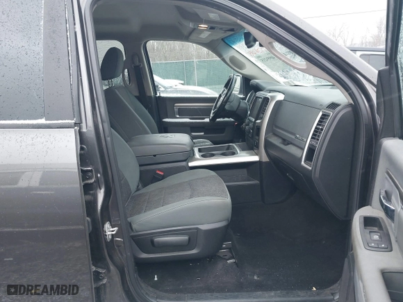 2017 Ram 1500 Big Horn with VIN 3C6RR7LT2HG793294, listed as a IAAI auction lot 40959215 with 162,356 mi miles. Bid and sale history available at carsss.com. Image 5.