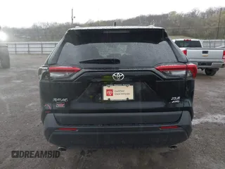 2020 Toyota RAV4 XLE with VIN 2T3P1RFV9LW117501, listed as a IAAI auction lot 42062666 with 115,228 mi miles and . Bid and sale history available at DreamBid. Image 17.