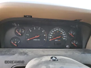 2000 Jeep Grand Cherokee Laredo with VIN 1J4GW48S6YC304447, listed as a Copart auction lot 58001035 with Not provided miles and Clean title. Bid and sale history available at DreamBid. Image 9.