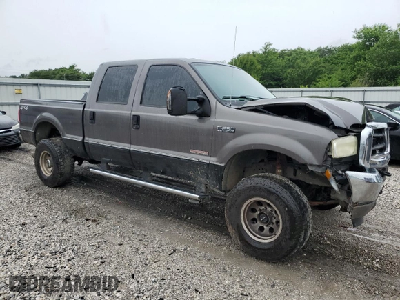 2004 Ford F-250 XL with VIN 1FTNW21P34EC33729, listed as a Copart auction lot 60683245 with 394,551 mi miles and Clean title. Bid and sale history available at DreamBid. Image 4.
