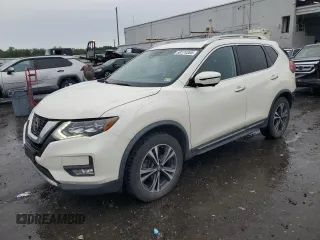 2018 Nissan Rogue SV z VIN JN8AT2MV5JW311200, wystawiony jako Copart lot #58174365 z przebiegiem 74 707 mil mil oraz Szkoda całkowita • Salvage title. Historia ofert i sprzedaży dostępna na DreamBid. Obrazek 1.