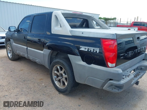 2002 Chevrolet Avalanche z VIN 3GNEC13T22G300623, wystawiony jako IAAI lot #42394549 z przebiegiem 272 961 mil mil oraz . Historia ofert i sprzedaży dostępna na DreamBid. Obrazek 3.