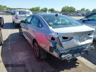 2019 Hyundai Sonata Limited z VIN KMHE34L32KA090514, wystawiony jako IAAI lot #41972794 z przebiegiem 54 602 mil mil oraz . Historia ofert i sprzedaży dostępna na DreamBid. Obrazek 3.