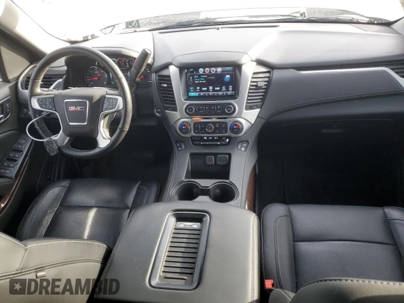 2017 GMC Yukon SLT with VIN 1GKS2BKC5HR192680, listed as a Copart auction lot 86393784 with 45,852 mi miles and Salvage Title. Bid and sale history available at DreamBid. Image 8.