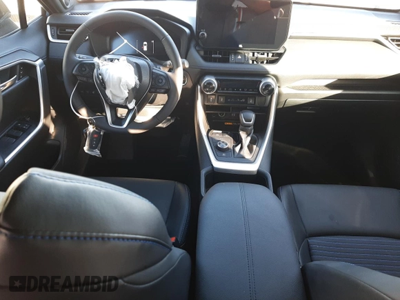 2023 Toyota RAV4 Hybrid XSE with VIN 2T3E6RFV4PW039496, listed as a Copart auction lot 39150774 with 13,533 mi miles and Salvage title. Bid and sale history available at DreamBid. Image 8.