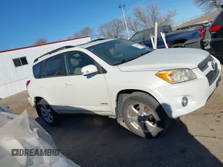 2009 Toyota RAV4 Ltd with VIN JTMBF31V395012887, listed as a IAAI auction lot 41426010 with 155,366 mi miles. Bid and sale history available at carsss.com. Image 13.