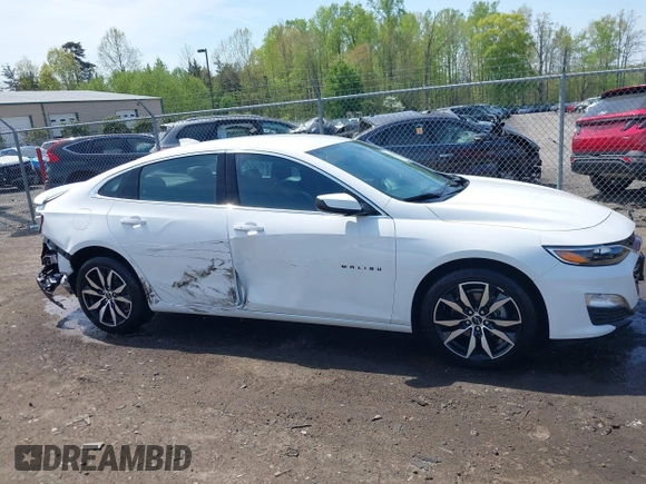 2024 Chevrolet Malibu RS with VIN 1G1ZG5ST4RF137453, listed as a IAAI auction lot 42063825 with 3,155 mi miles and . Bid and sale history available at carsss.com. Image 6.