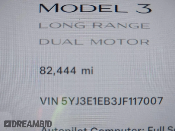 2018 Tesla Model 3 Long Range Battery z VIN 5YJ3E1EB3JF117007, wystawiony jako IAAI lot #41753572 z przebiegiem 82 444 mil mil oraz . Historia ofert i sprzedaży dostępna na DreamBid. Obrazek 15.
