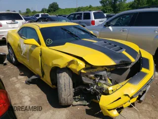 2014 Chevrolet Camaro SS z VIN 2G1FK1EJ1E9213654, wystawiony jako Copart lot #59572943 z przebiegiem Nie podano mil oraz Szkoda całkowita • Salvage title. Historia ofert i sprzedaży dostępna na DreamBid. Obrazek 4.
