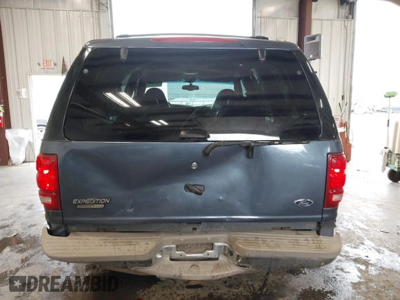2001 Ford Expedition Eddie Bauer with VIN 1FMPU18L81LB14153, listed as a IAAI auction lot 42348363 with 235,789 mi miles and . Bid and sale history available at DreamBid. Image 16.