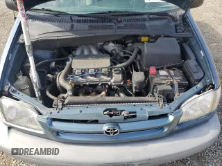 2000 Toyota Sienna LE z VIN 4T3ZF13C8YU250689, wystawiony jako Copart lot #57168425 z przebiegiem 133 890 mil mil oraz Szkody całkowita. Historia ofert i sprzedaży dostępna na DreamBid. Obrazek 12.