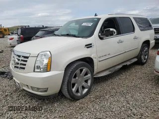 2013 Cadillac Escalade ESV Luxury с VIN 1GYS4HEFXDR301735, выставлен на аукционе Copart как лот 51209324 с пробегом 155 001 миль миль и Чистый • Clean title. История ставок и продаж доступна на DreamBid. Изображение 1.