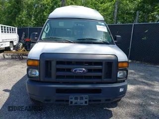 2014 Ford Econoline Passenger XL z VIN 1FBSS3BL5EDA36962, wystawiony jako IAAI lot #42144960 z przebiegiem 90 490 mil mil oraz . Historia ofert i sprzedaży dostępna na DreamBid. Obrazek 12.