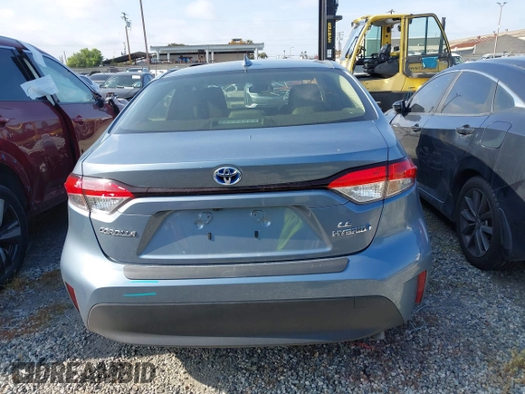 2024 Toyota Corolla Hybrid LE with VIN JTDBCMFE1RJ032747, listed as a IAAI auction lot 42063478 with 13,655 mi miles. Bid and sale history available at carsss.com. Image 17.