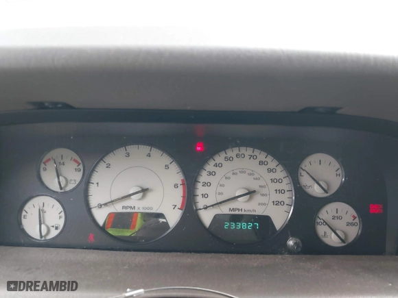 2003 Jeep Grand Cherokee Limited with VIN 1J4GW58N63C505919, listed as a IAAI auction lot 41566997 with 233,827 mi miles. Bid and sale history available at carsss.com. Image 7.