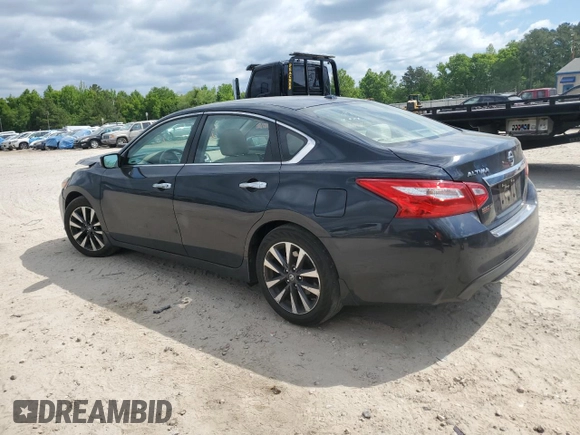 2017 Nissan Altima 2.5 SV with VIN 1N4AL3AP3HC215980, listed as a Copart auction lot 53055145 with 31,764 mi miles and Salvage Title. Bid and sale history available at carsss.com. Image 2.