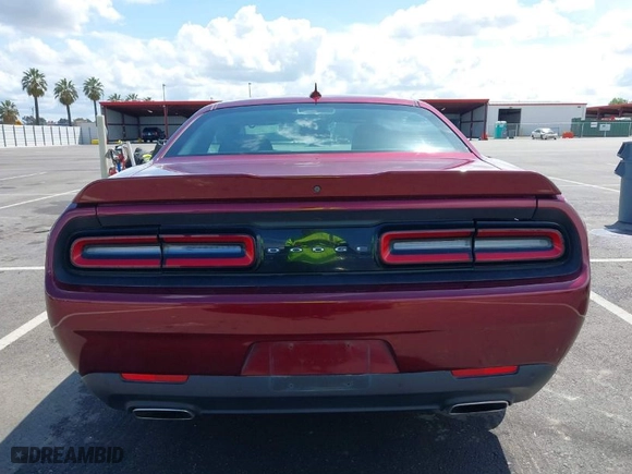 2019 Dodge Challenger GT with VIN 2C3CDZJG9KH727643, listed as a IAAI auction lot 41913298 with 65,686 mi miles. Bid and sale history available at carsss.com. Image 17.