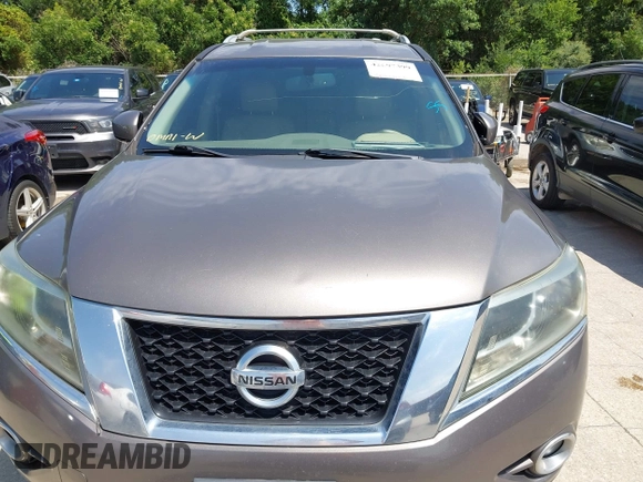 2014 Nissan Pathfinder Platinum z VIN 5N1AR2MN9EC622321, wystawiony jako IAAI lot #42697399 z przebiegiem 180 407 mil mil oraz . Historia ofert i sprzedaży dostępna na DreamBid. Obrazek 6.