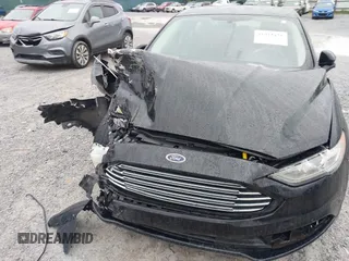 2018 Ford Fusion SE with VIN 3FA6P0HD9JR195794, listed as a IAAI auction lot 41915478 with 66,179 mi miles. Bid and sale history available at carsss.com. Image 6.