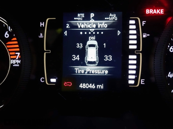 2021 Jeep Cherokee Latitude with VIN 1C4PJMCB7MD166000, listed as a IAAI auction lot 41631945 with 48,046 mi miles and . Bid and sale history available at DreamBid. Image 7.