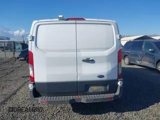 2016 Ford Transit Cargo с VIN 1FTYE1YM3GKB35425, выставлен на аукционе IAAI как лот 41700349 с пробегом 260 482 миль миль и . История ставок и продаж доступна на DreamBid. Изображение 16.
