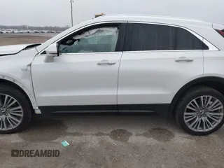 2024 Cadillac XT4 FWD Premium Luxury with VIN 1GYFZCR41RF220114, listed as a IAAI auction lot 41515009 with 6,465 mi miles and . Bid and sale history available at carsss.com. Image 14.
