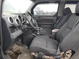 2004 Honda Element EX with VIN 5J6YH27604L003576, listed as a Copart auction lot 43266115 with 175,838 mi miles and Salvage Title. Bid and sale history available at DreamBid. Image 7.