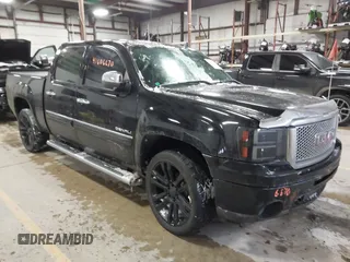 2011 GMC Sierra 1500 Denali z VIN 3GTP2XE2XBG128854, wystawiony jako IAAI lot #41606670 z przebiegiem 150 556 mil mil oraz . Historia ofert i sprzedaży dostępna na DreamBid. Obrazek 1.