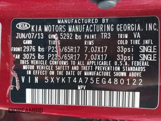 2014 Kia Sorento LX with VIN 5XYKT4A75EG480122, listed as a IAAI auction lot 42113975 with 171,754 mi miles and . Bid and sale history available at carsss.com. Image 9.
