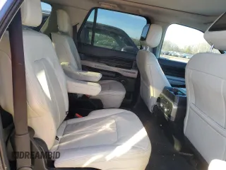 2019 Ford Expedition Max Platinum z VIN 1FMJK1MT3KEA53639, wystawiony jako Copart lot #42505355 z przebiegiem 121 078 mil mil oraz Szkoda całkowita • Salvage title. Historia ofert i sprzedaży dostępna na DreamBid. Obrazek 11.