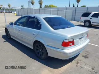 2003 BMW 5 Series 525i z VIN WBADT43403G032776, wystawiony jako IAAI lot #42142615 z przebiegiem Nie podano mil oraz . Historia ofert i sprzedaży dostępna na DreamBid. Obrazek 3.